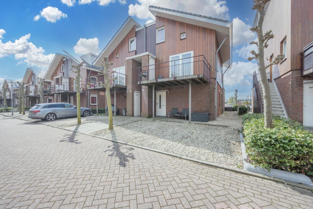 Willa Meerzicht 70 - Vakantiehuis Aan Het Water! Uitgeest Zewnętrze zdjęcie